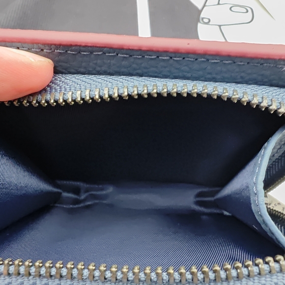 Coach Wallet - Picture 2 of 6